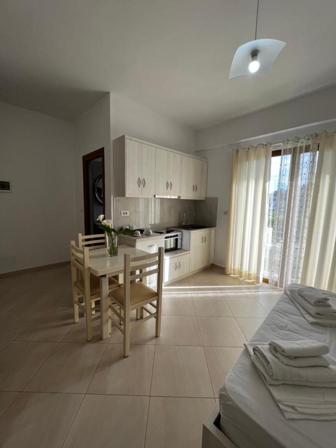 Garden Villa Eva Sarande Exterior photo