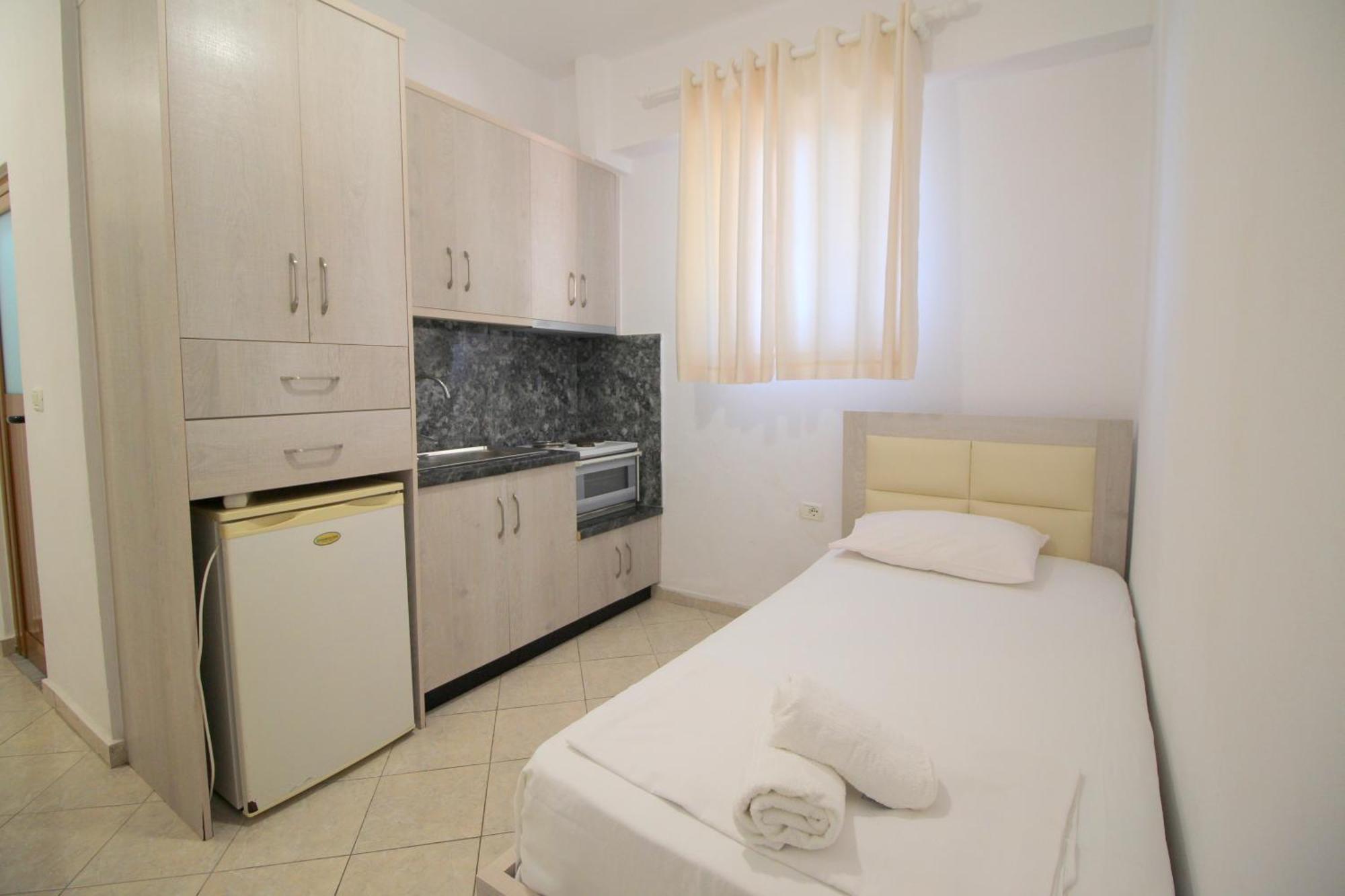 Garden Villa Eva Sarande Exterior photo